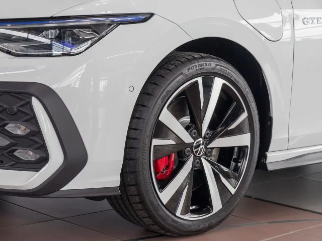 Volkswagen Golf GTE IQ.Drive