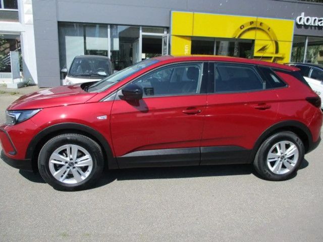 Opel Grandland X 1.2 Turbo business+