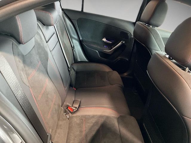 Mercedes-Benz A 220 4MATIC