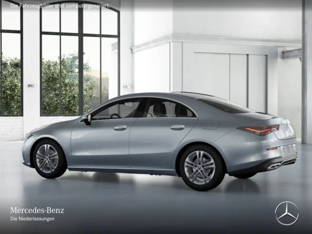 Mercedes-Benz CLA 180 Coupé Progressive