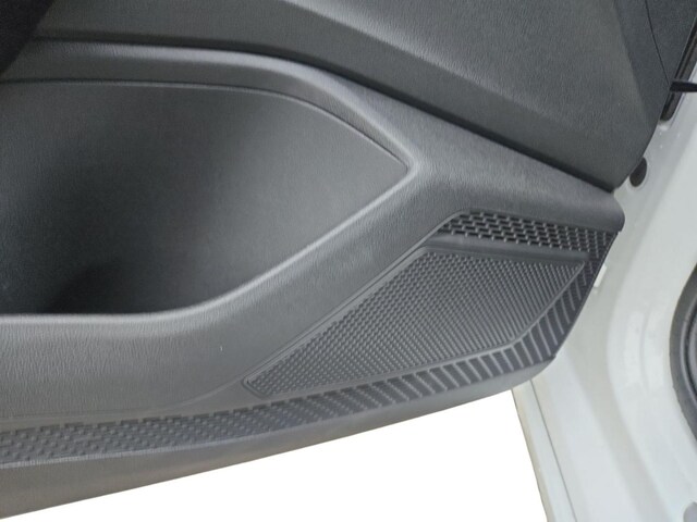 Volkswagen Taigo 1.5 TSI DSG R-Line