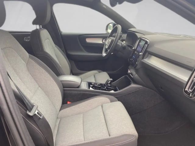 Volvo XC40 Dark Plus