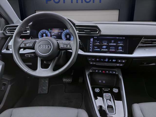 Audi A3 35 TFSI S-Tronic Sedan