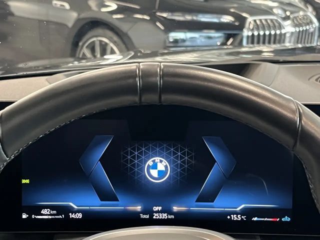 BMW 320 320d M-Sport Sedan