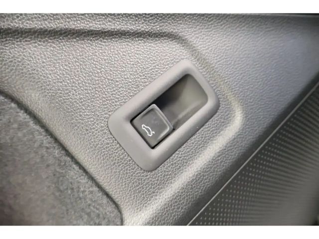 Volkswagen Passat 2.0 TDI Business DSG Variant