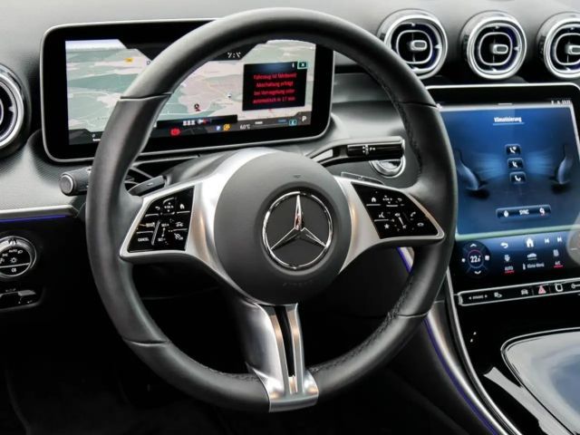 Mercedes-Benz C 180 AVANTGARDE Sedan