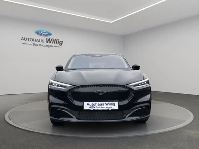 Ford Mustang Mach-E Basis