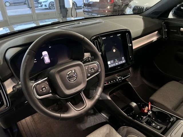 Volvo XC40 Plus