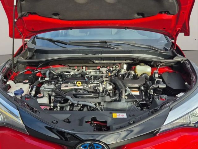 Toyota C-HR Hybride Team D