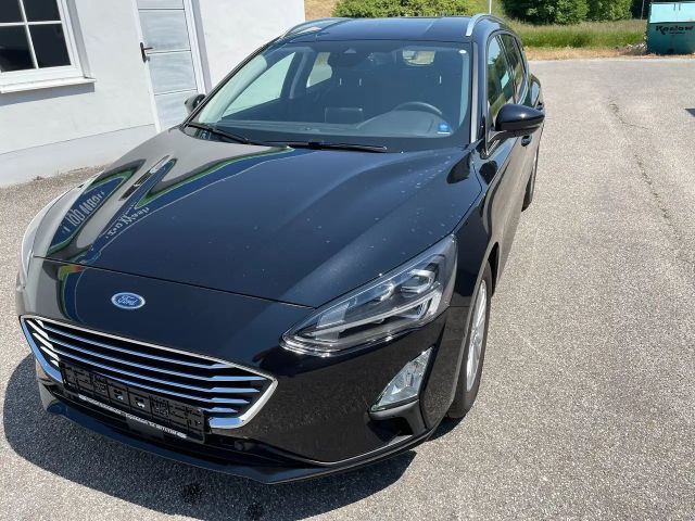 Ford Focus Titanium Wagon