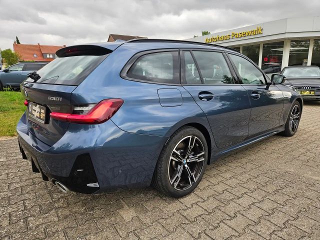 BMW 330 330e 330i M-Sport xDrive
