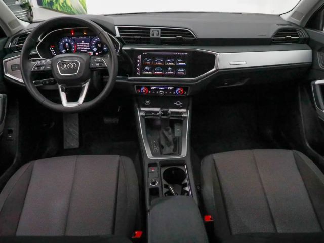 Audi Q3 35 TFSI S-Tronic