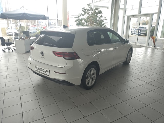 Volkswagen Golf 1.5 eTSI DSG Golf VIII Life