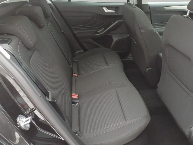 Ford Focus EcoBoost Titanium