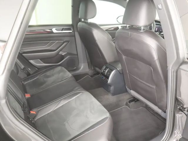 Volkswagen Arteon R-Line eHybrid