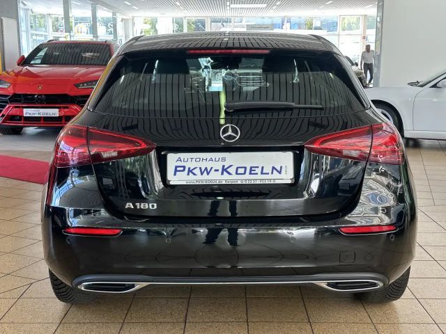 Mercedes-Benz A 180 *KAMERA*NAVi*LED*LEDER*SiTZHG*DAB*