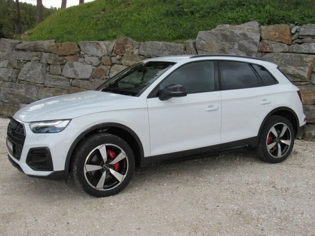 Audi Q5 40 TDI Business S-Line