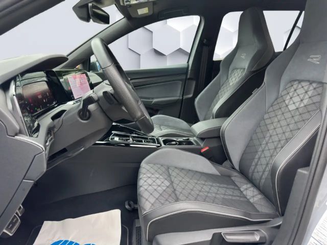 Volkswagen Golf DSG R-Line Variant