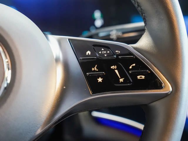 Mercedes-Benz EQE 300 Electric Art Sedan