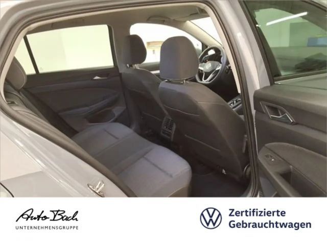 Volkswagen Golf 1.5 eTSI DSG Life