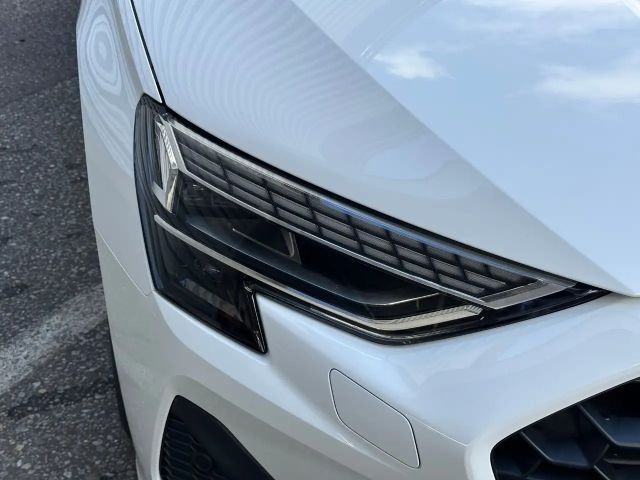 Audi A3 30 TFSI Sedan