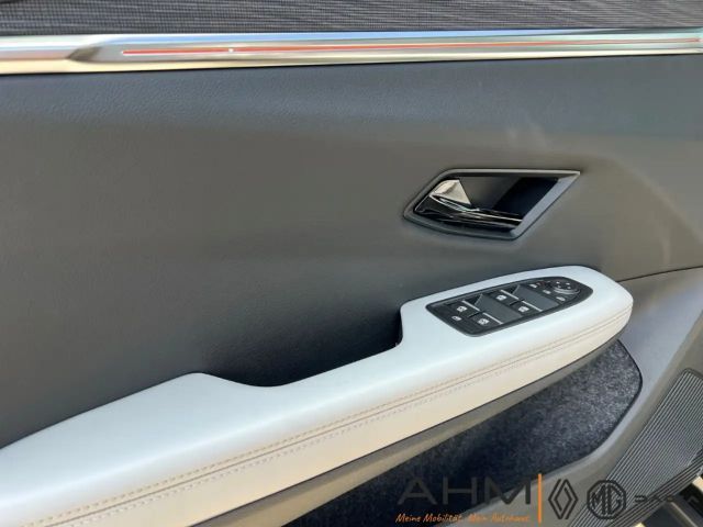 Renault Scenic E-Tech Iconic