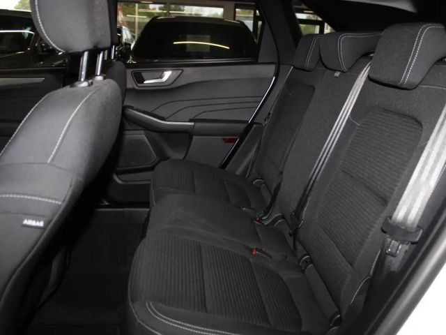 Ford Kuga Plug in Hybrid Titanium