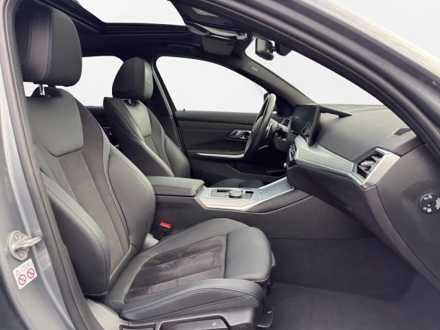 BMW 330 M-Sport Sedan