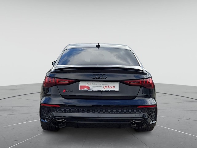 Audi RS3 Quattro S-Tronic Sedan