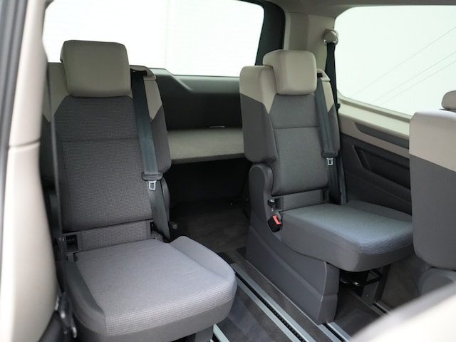 Volkswagen Multivan Lang Style T7