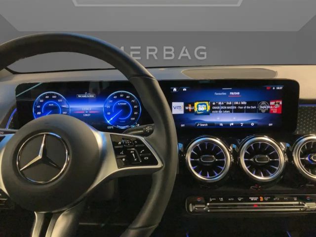 Mercedes-Benz EQB 250