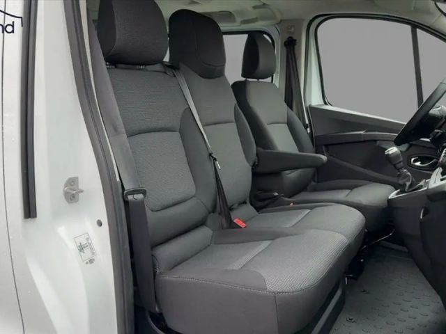 Renault Trafic Combi L2H1