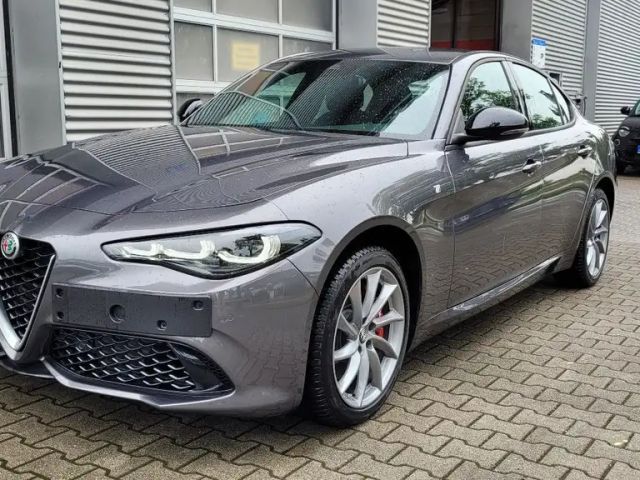 Alfa Romeo Giulia Q4 TI Turbo