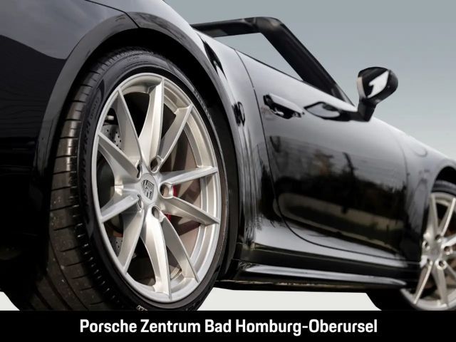 Porsche 992 Cabrio Carrera S