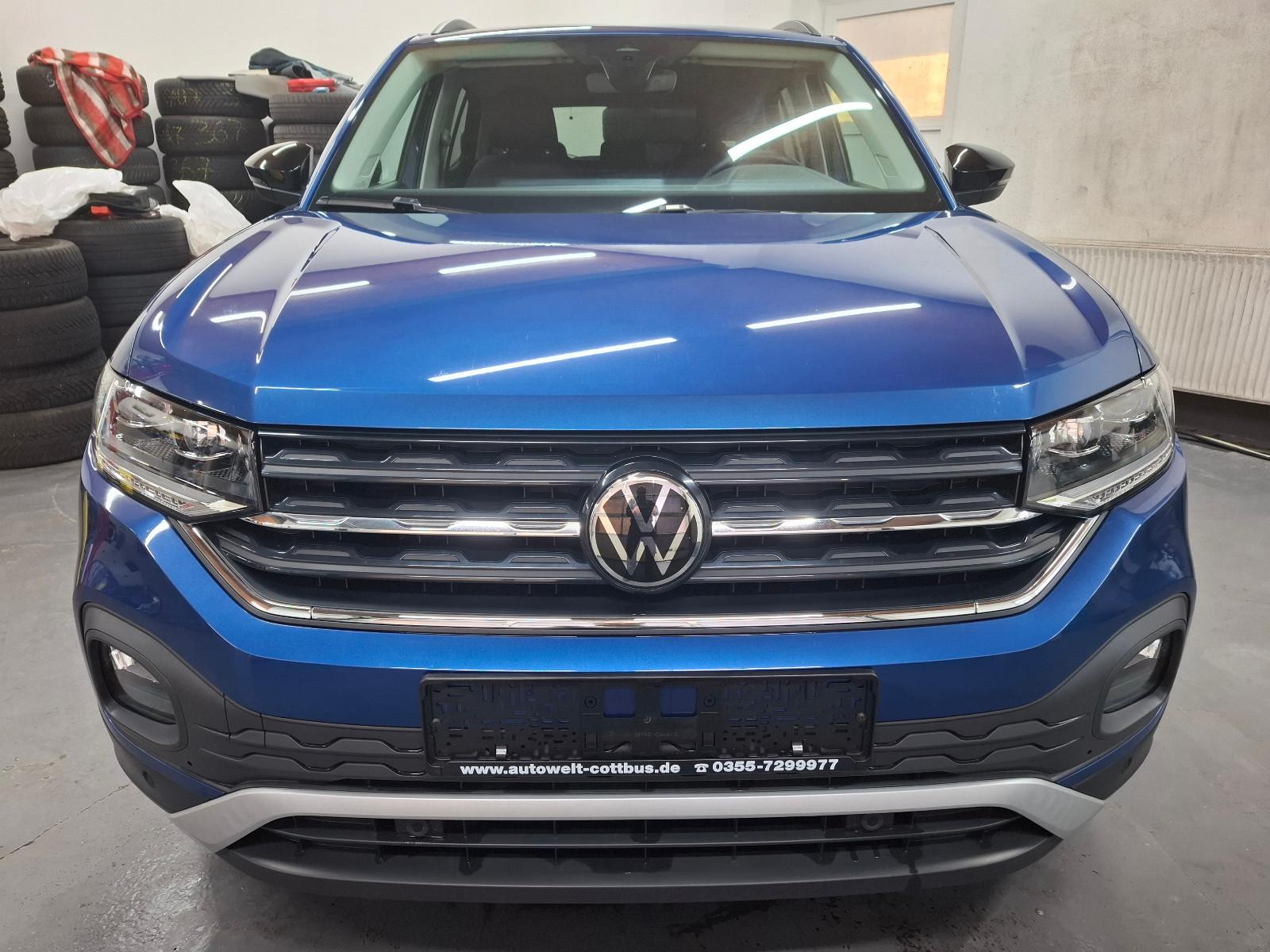 Volkswagen T-Cross Life