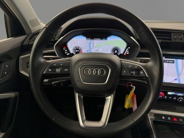 Audi Q3 35 TDI S-Tronic