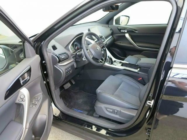 Mitsubishi Eclipse Cross Select,