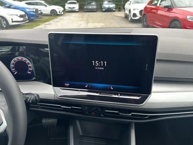 Volkswagen Golf Business DSG Variant