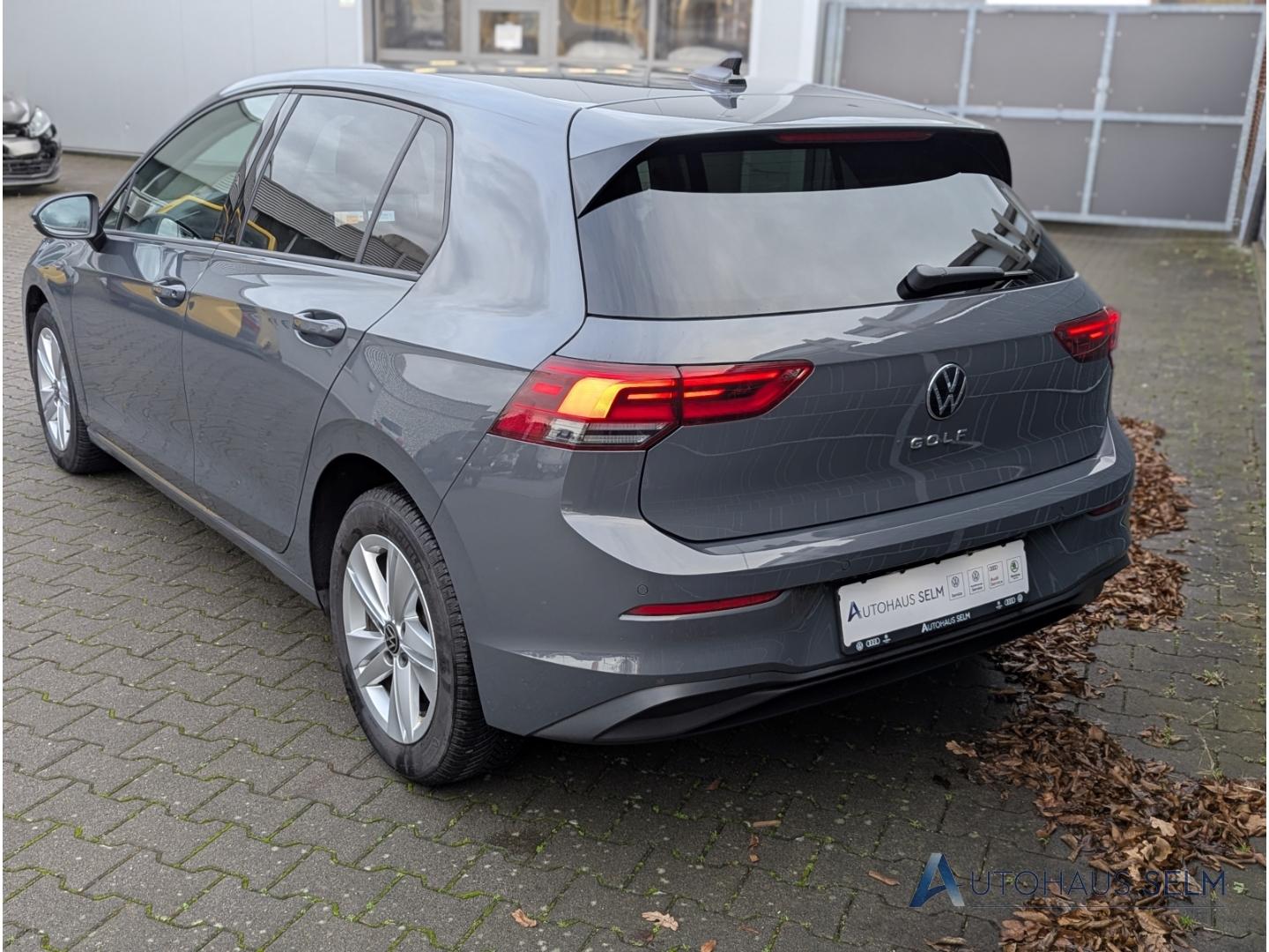 Volkswagen Golf 1.5 TSI Golf VIII Life