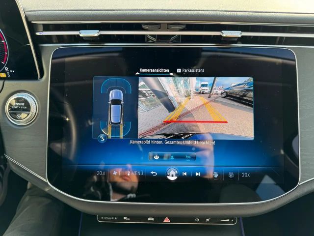 Mercedes-Benz E 220 AVANTGARDE E 220 d Estate