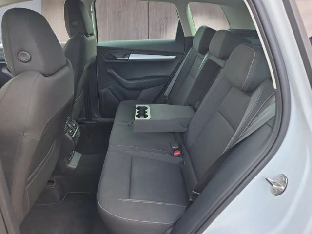 Skoda Karoq 1,0TSI 115PS Navi/LED/ACC/Kamera/Winterp.    **