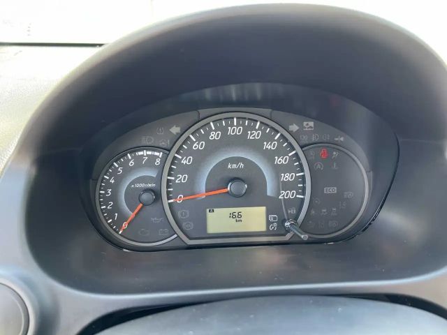 Mitsubishi Space Star Star