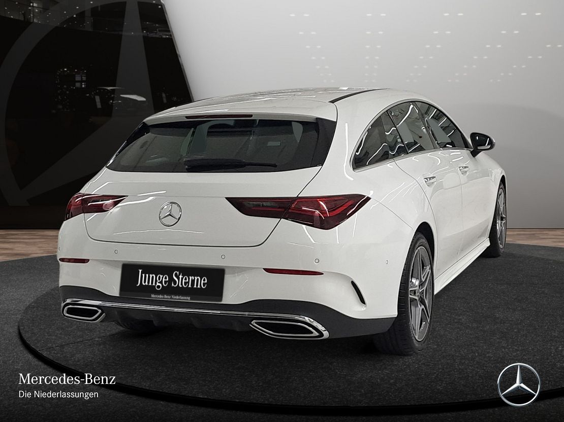 Mercedes-Benz CLA 200 AMG Line Shooting Brake