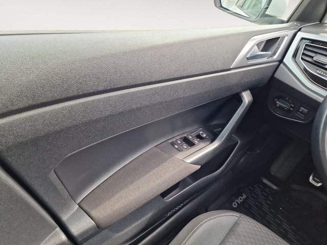 Volkswagen Polo VI 1.0 KlimaA SHZ Navi