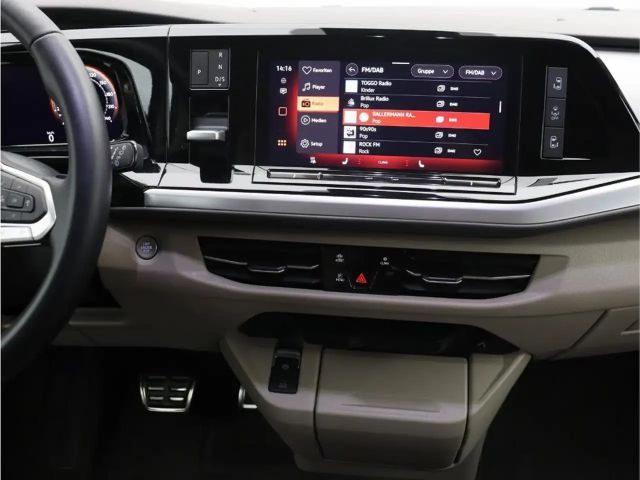 Volkswagen Multivan 2.0 TDI DSG Style T7