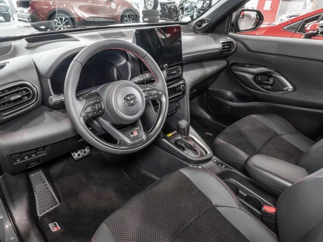 Toyota Yaris Cross ''GR SPORT'' el.Heckklappe JBL Head-Up