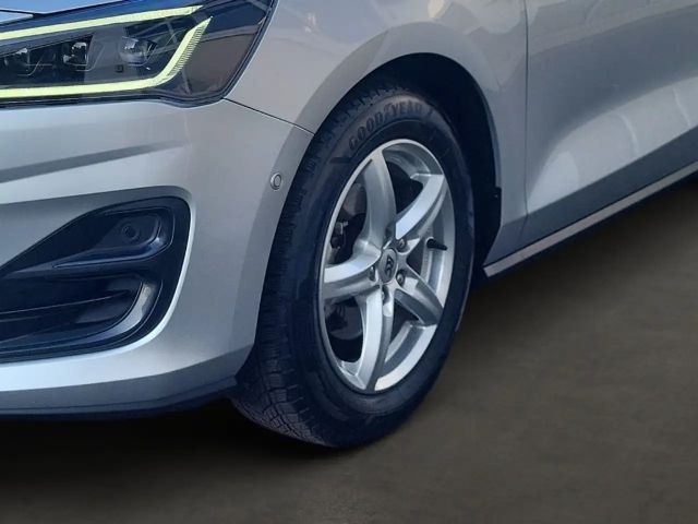 Ford Focus Titanium Wagon