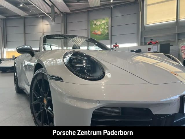 Porsche 992 Cabrio Carrera Turbo