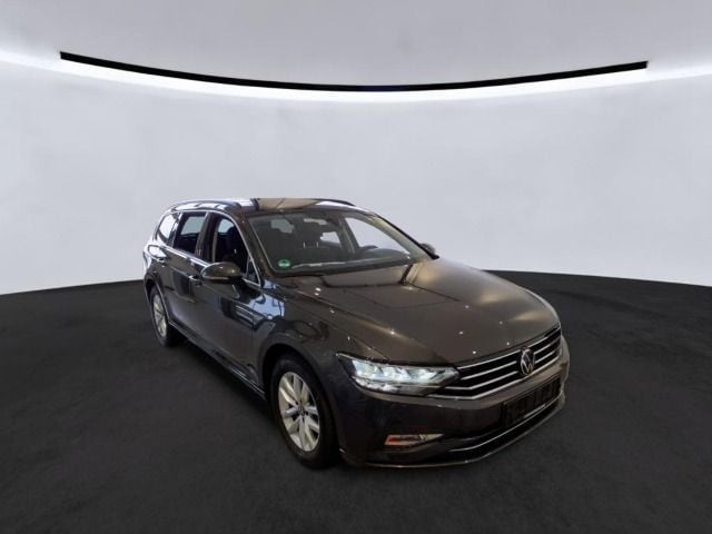 Volkswagen Passat 1.5 TSI Business DSG Variant
