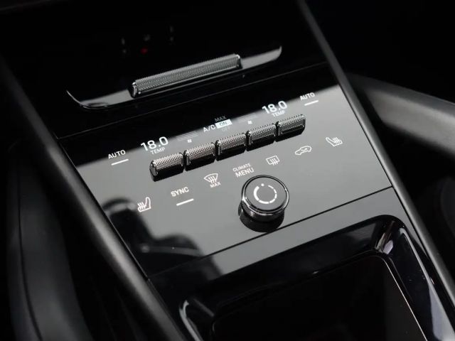 Porsche Cayenne Coupé E-Hybrid